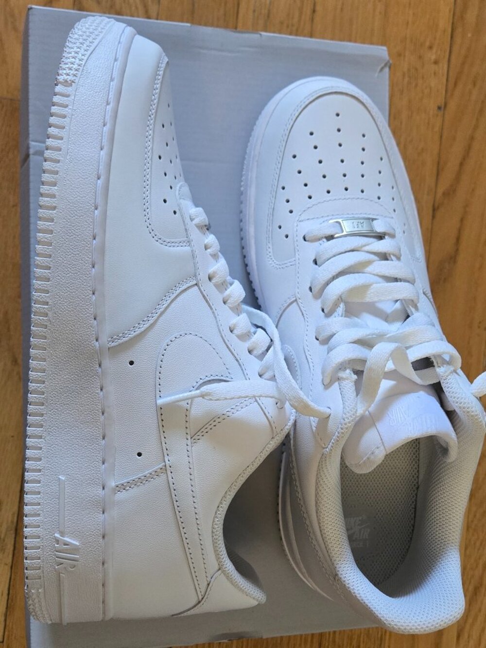Nike Air Force 1 '07 Triple White | Men's 8.5 | NEW - Picture 7 of 16